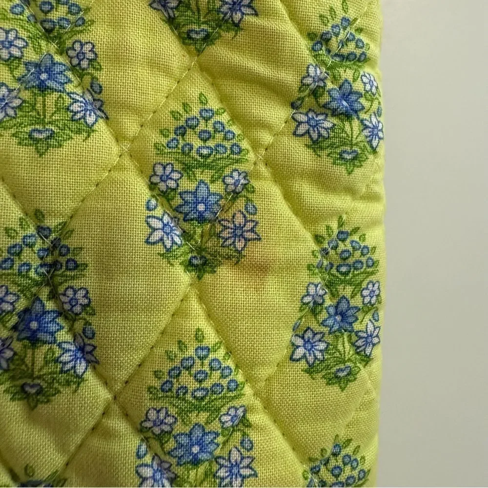 VERA‎ BRADLEY Floral/Elephant Quilted Tote Bag